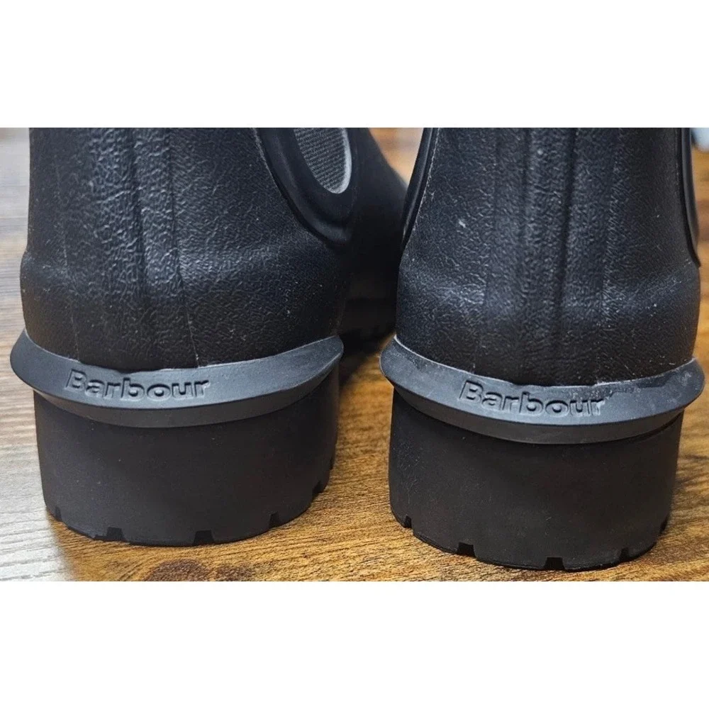 Barbour Wilton Black Boots Inner Plaid Sole Women's Size 5 Ex Cond